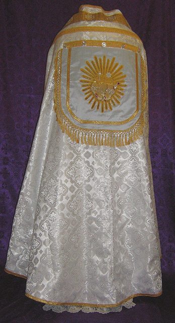 Marian Solemn High Mass Vestments in Russia Fabric